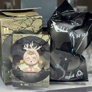 POPMART SKULLPANDA Ink Plum Blossom series – The Root